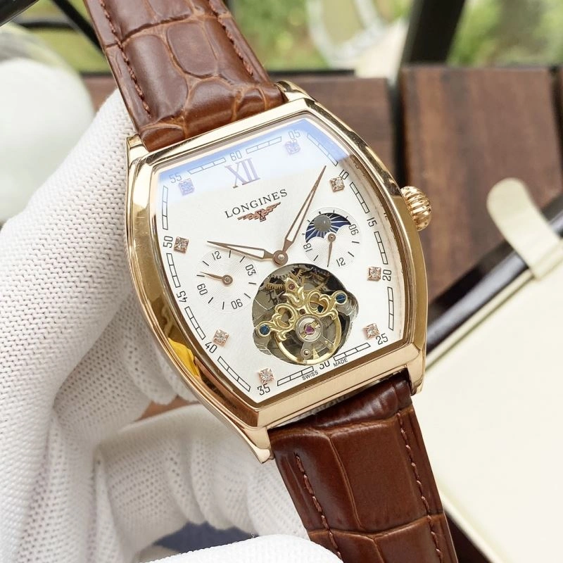 Sporty LONGINES Watches 189549