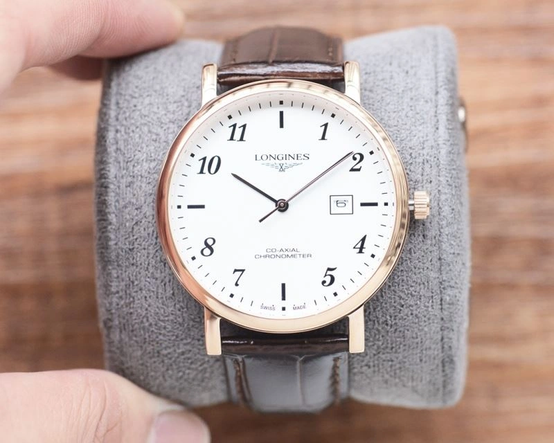 Sporty LONGINES Watches 189479