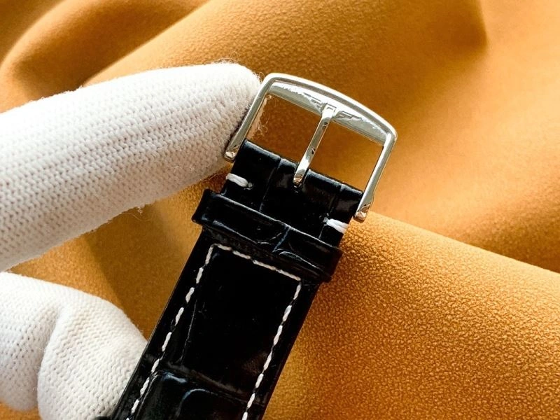 Contemporary LONGINES Watches 189387