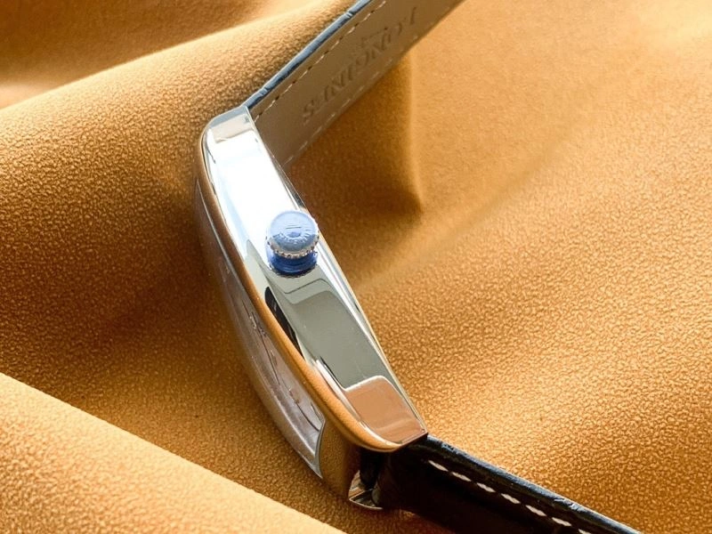 Contemporary LONGINES Watches 189387