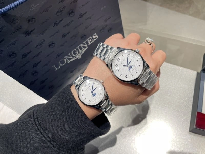 LONGINES Watches Fashionable 189342