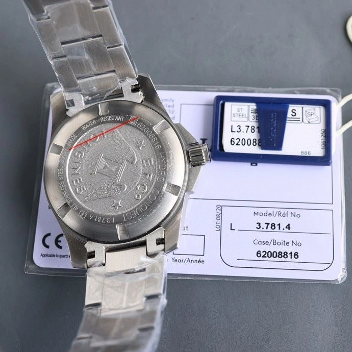 Versatile LONGINES Watches 189328