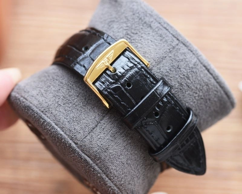 Compact LONGINES Watches 189321