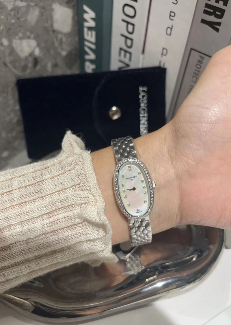 Lightweight LONGINES Watches 189302