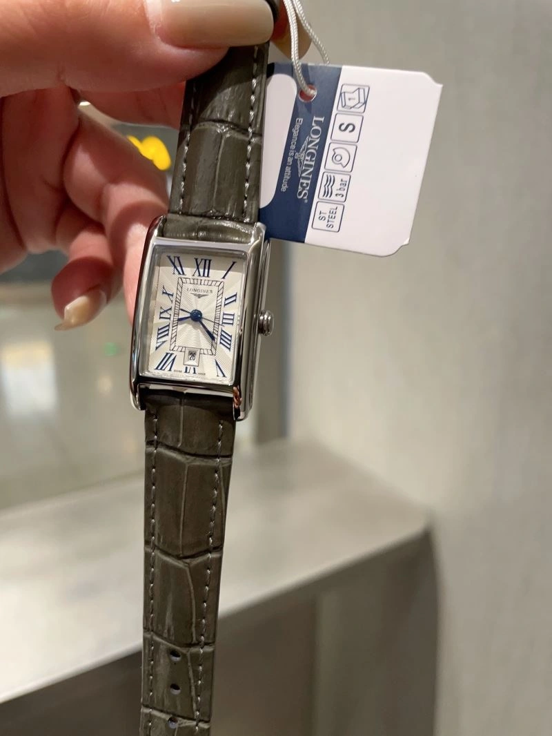 Versatile LONGINES Watches 189065