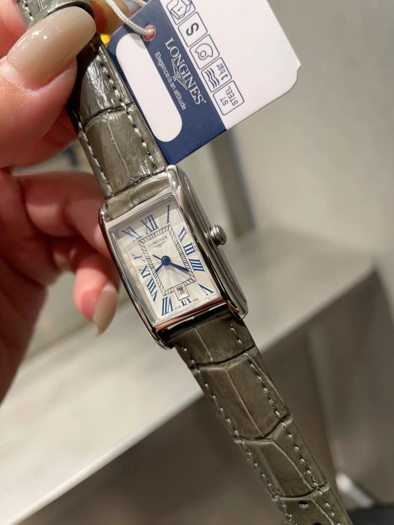 Versatile LONGINES Watches 189065