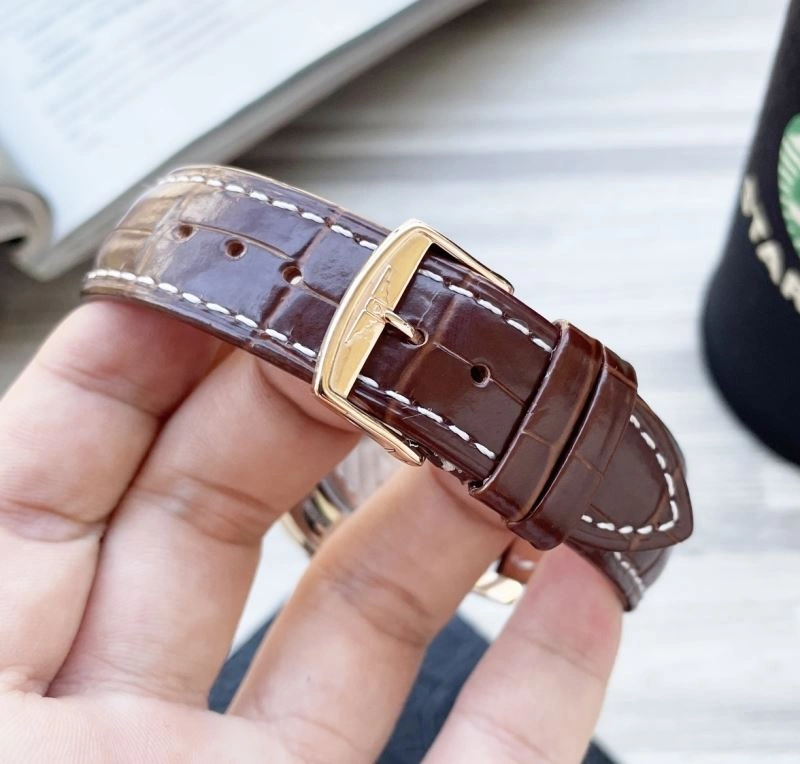 Sporty LONGINES Watches 189075