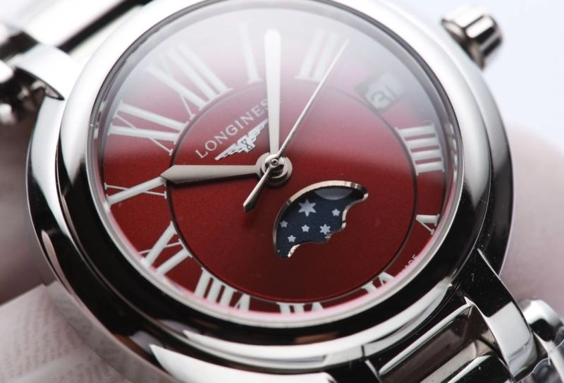 Contemporary LONGINES Watches 188983