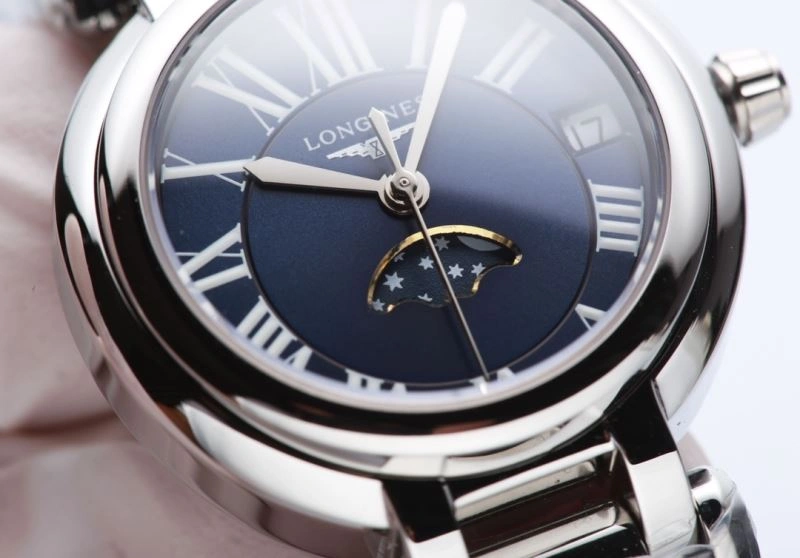Flexible LONGINES Watches 188977