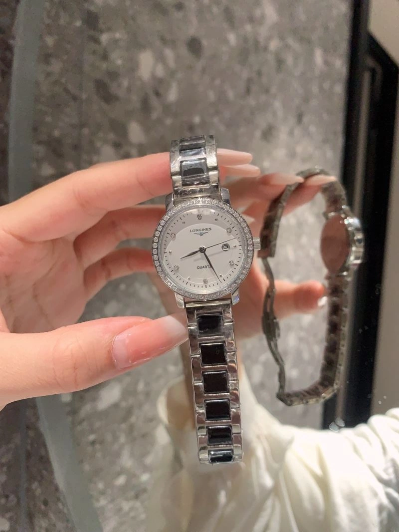 Versatile LONGINES Watches 188968