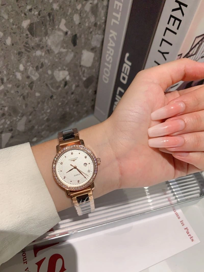 Versatile LONGINES Watches 188968