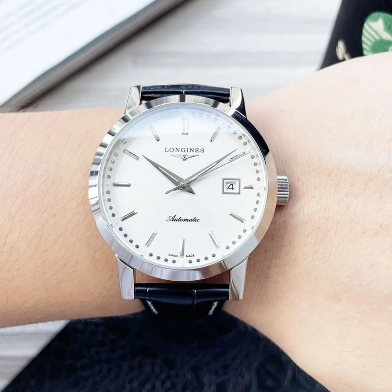 LONGINES Watches Attractive 188945