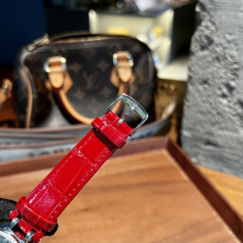 Flexible LONGINES Watches 187969
