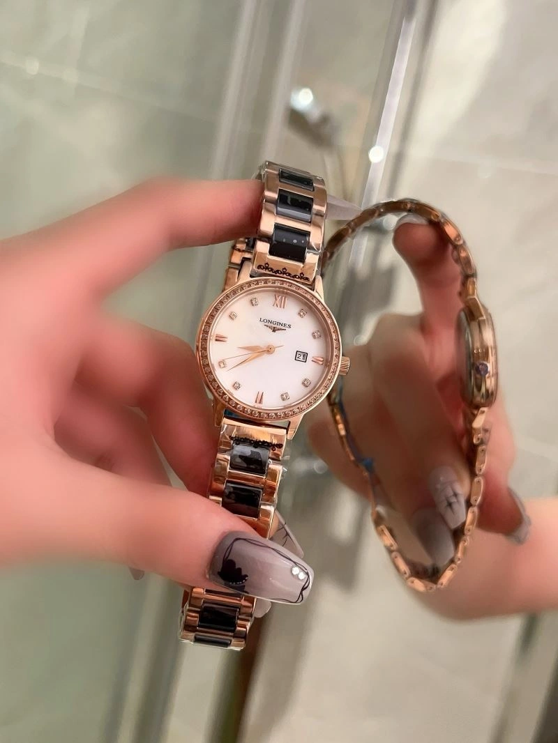 LONGINES Watches Versatile 187300