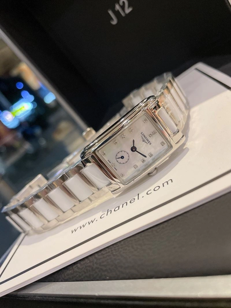 Minimalist LONGINES Watches 187207