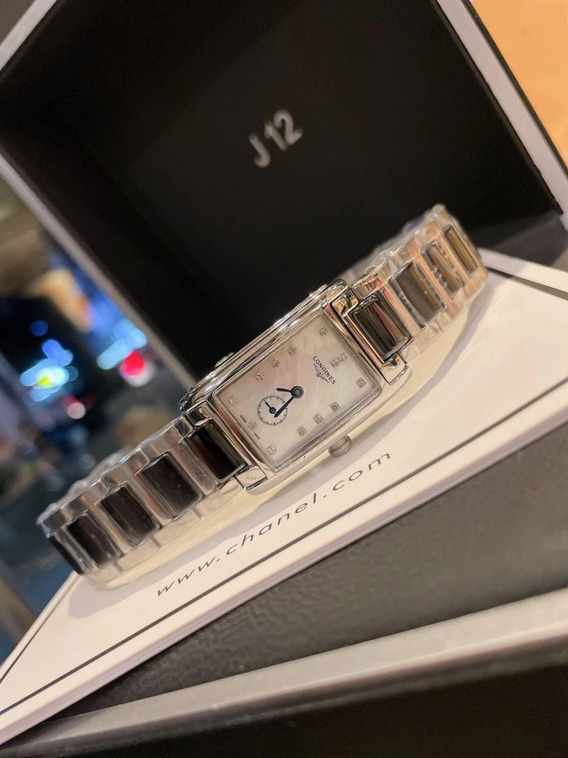 Minimalist LONGINES Watches 187207