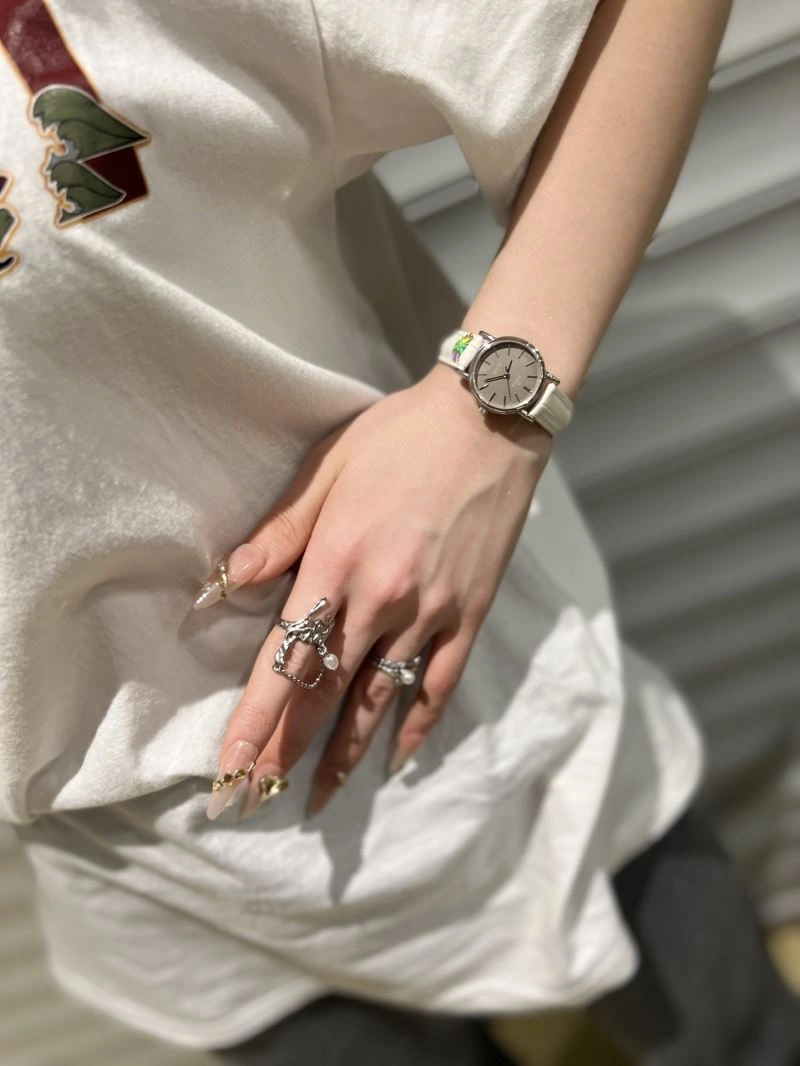 Minimalist LONGINES Watches 187082