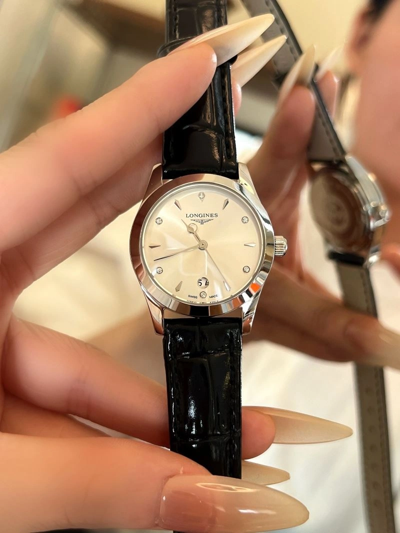 Seasonal LONGINES Watches 187087