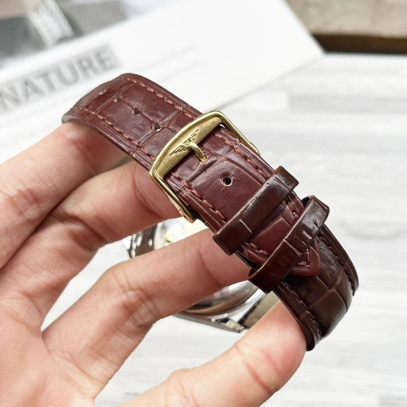 Sleek LONGINES Watches 186932
