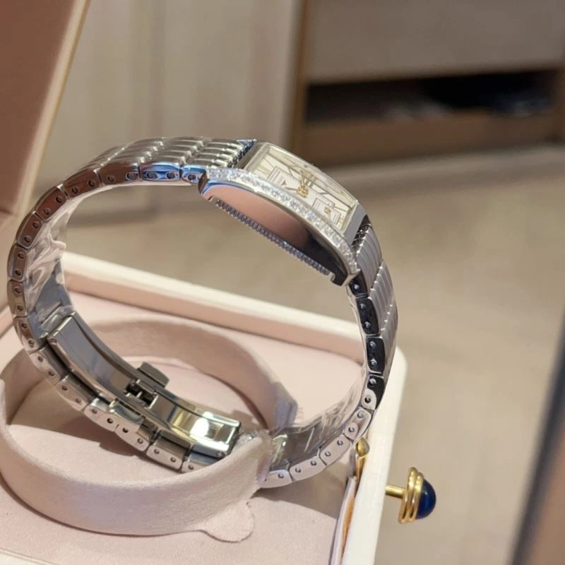 Sleek LONGINES Watches 186899