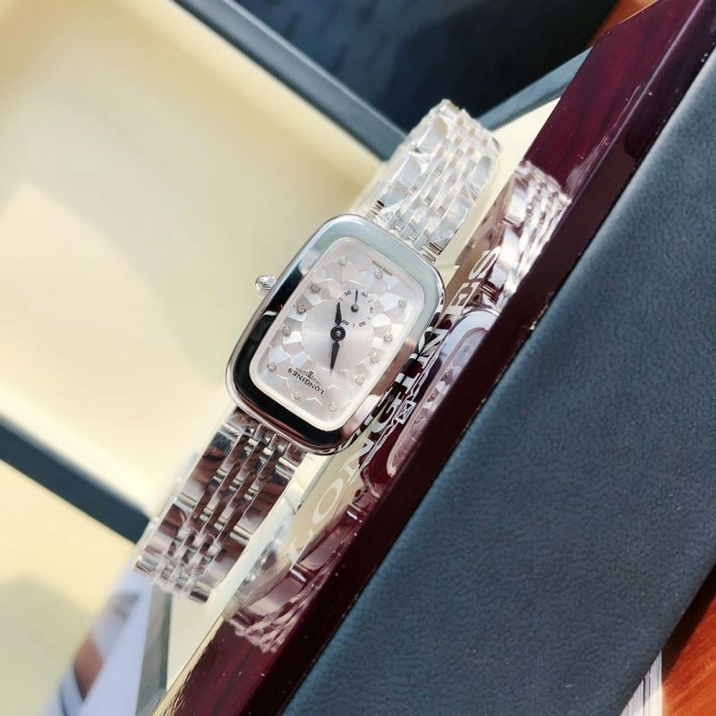 Versatile LONGINES Watches 186757