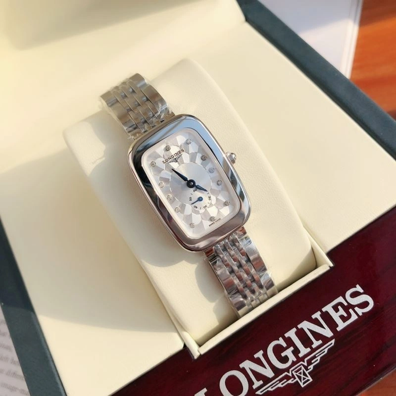 Versatile LONGINES Watches 186757
