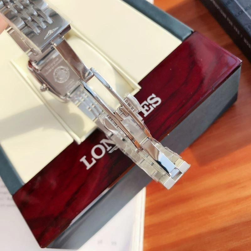 Versatile LONGINES Watches 186757