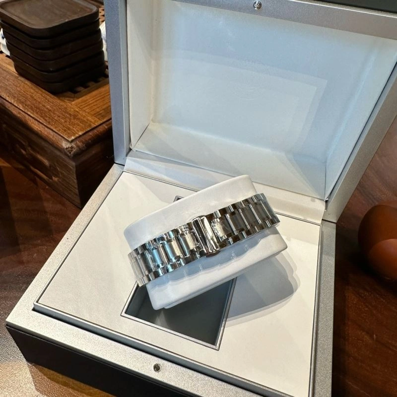 LONGINES Watches WellDesigned 186641