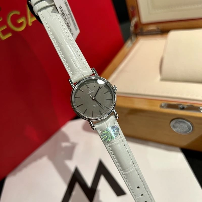 LONGINES Watches Trendy 186590