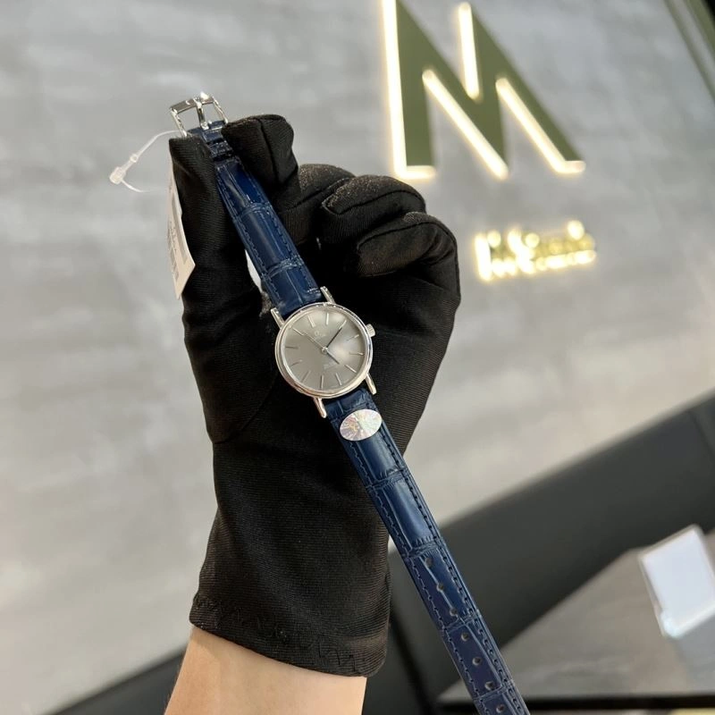 LONGINES Watches Trendy 186590