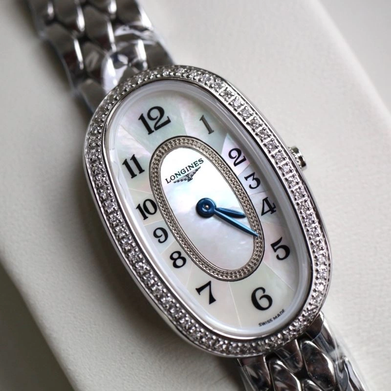 Sporty LONGINES Watches 187741