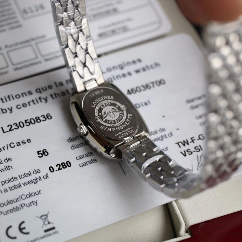 Sporty LONGINES Watches 187741