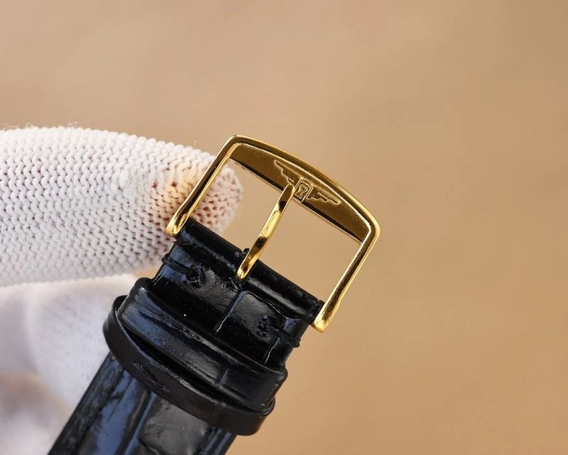 Sporty LONGINES Watches 187682