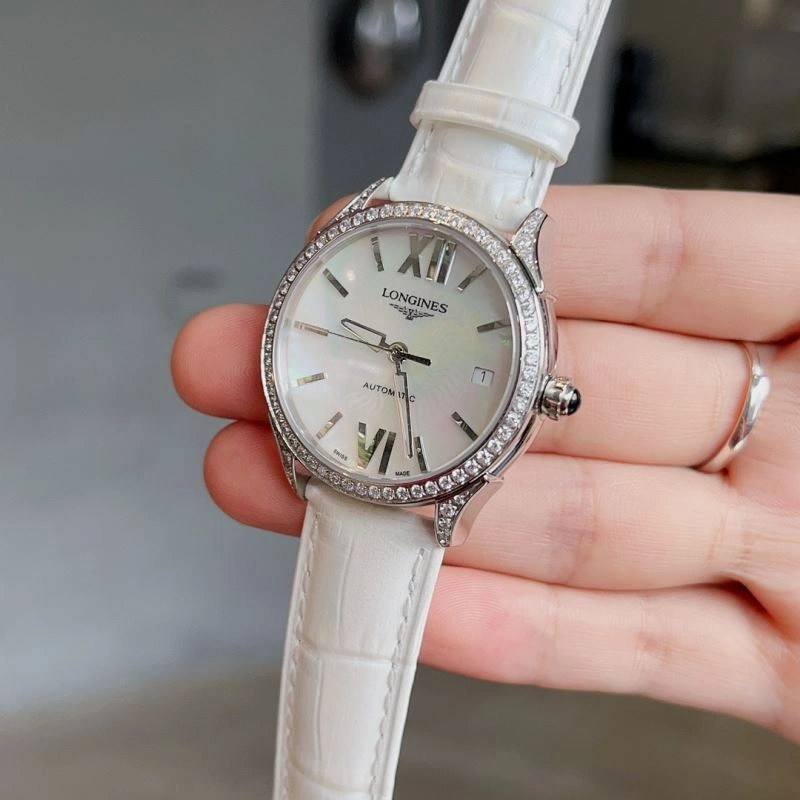 Versatile LONGINES Watches 187668