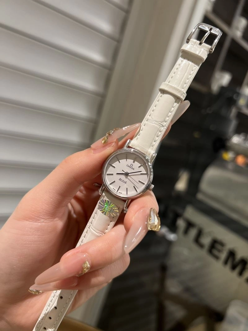 Vibrant LONGINES Watches 187567