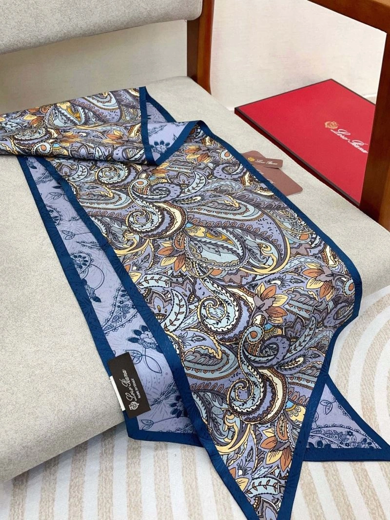 Colorful LORO PIANA 272035