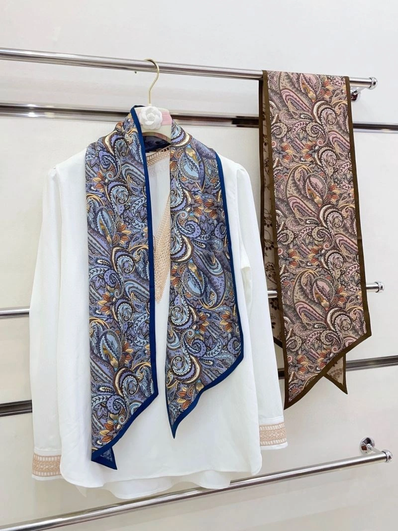 Colorful LORO PIANA 272035