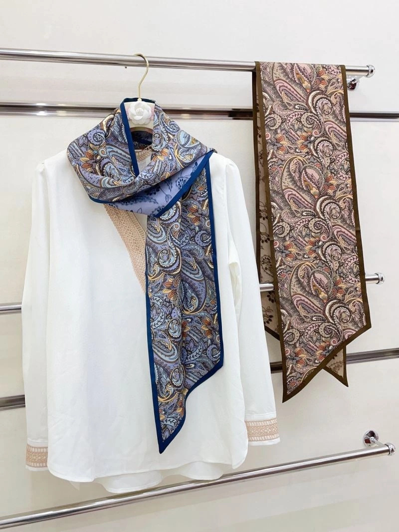 Colorful LORO PIANA 272035