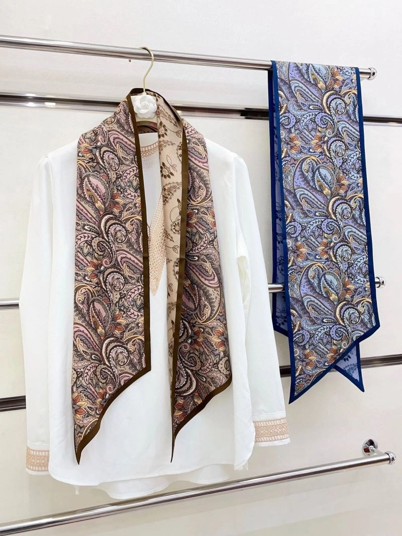 Colorful LORO PIANA 272040