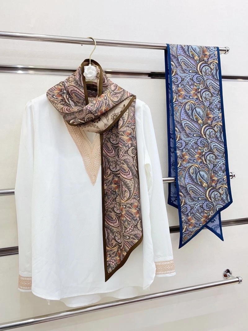 Colorful LORO PIANA 272040