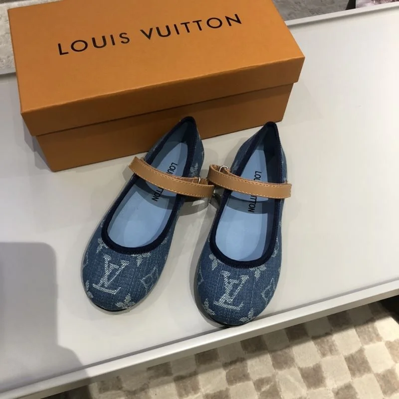 Unique LOUIS VUITTON SHOES 29522