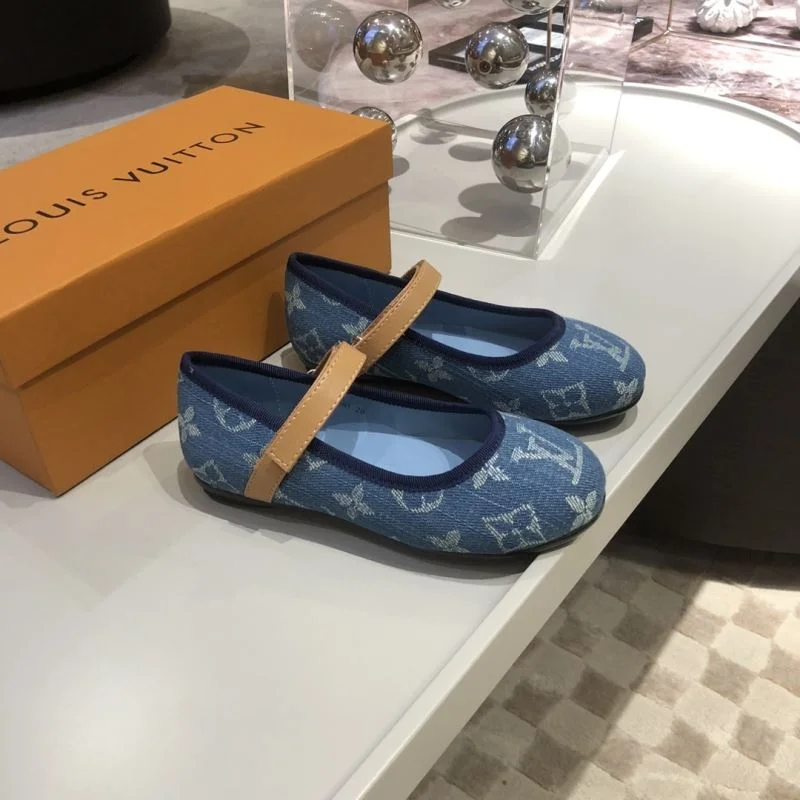 Unique LOUIS VUITTON SHOES 29522