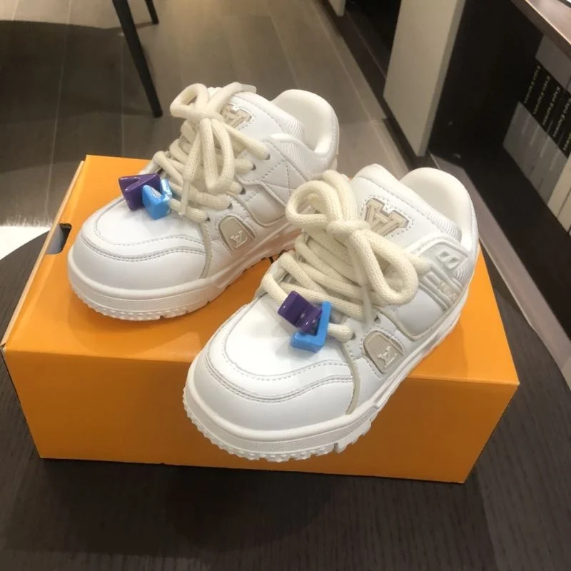 Cozy LOUIS VUITTON SHOES 29520