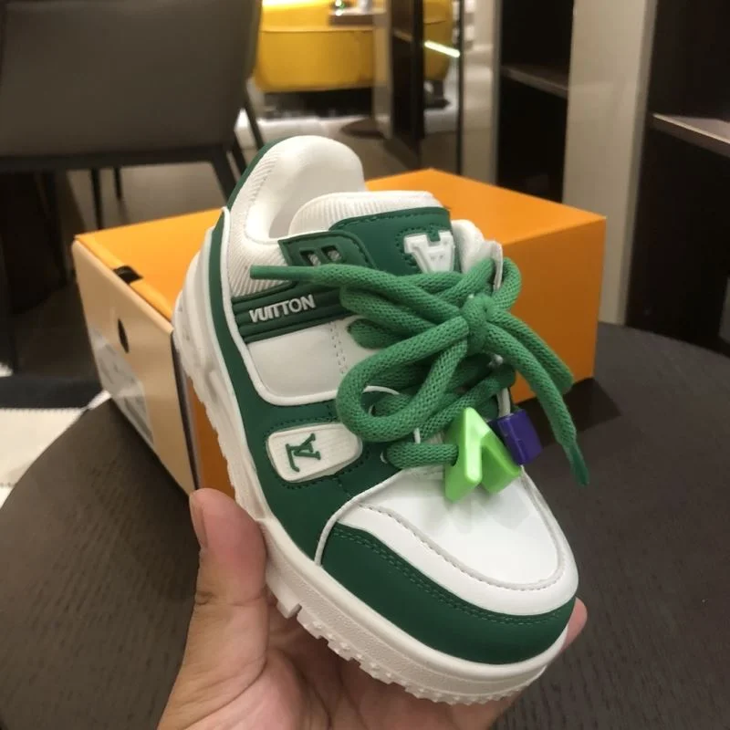 SportInspired LOUIS VUITTON SHOES 29506