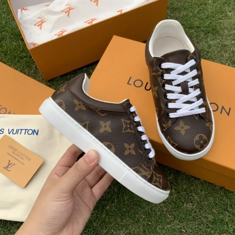 SoftTouch LOUIS VUITTON SHOES 29515