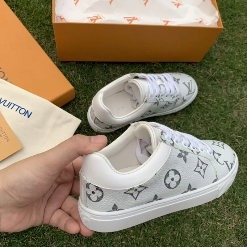 WellDesigned LOUIS VUITTON SHOES 29507