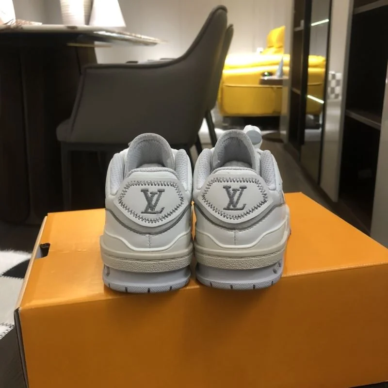 LOUIS VUITTON SHOES Cozy 29503