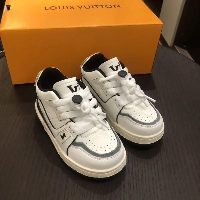 Tailored LOUIS VUITTON SHOES 29500