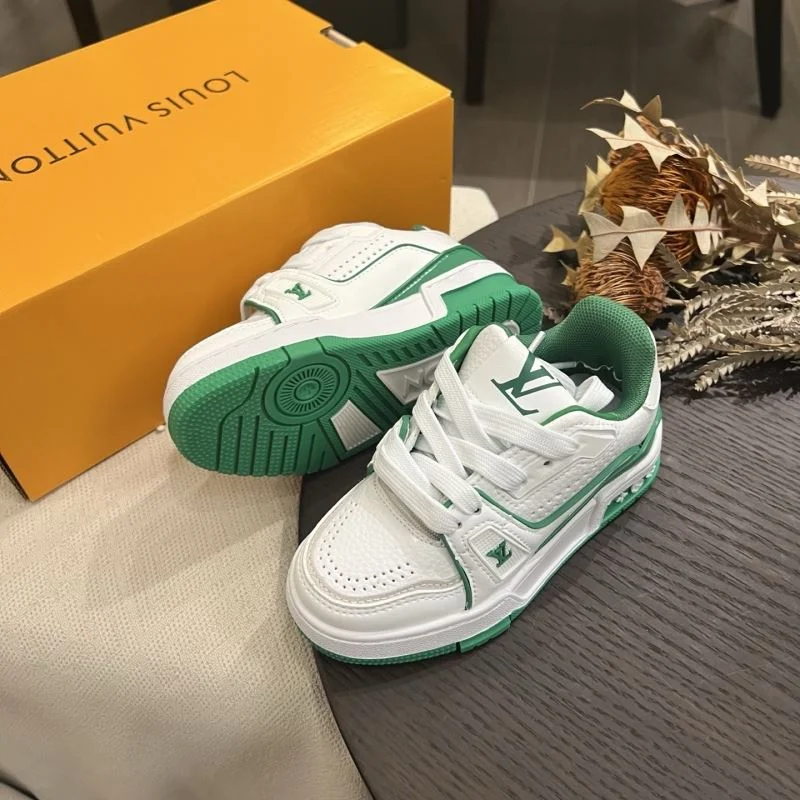 Minimalist LOUIS VUITTON SHOES 29497