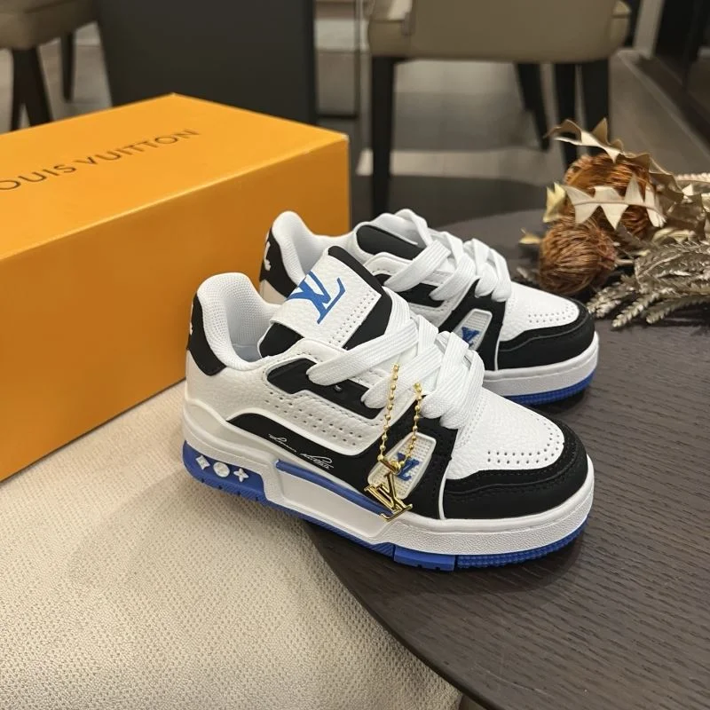 Snug LOUIS VUITTON SHOES 29513